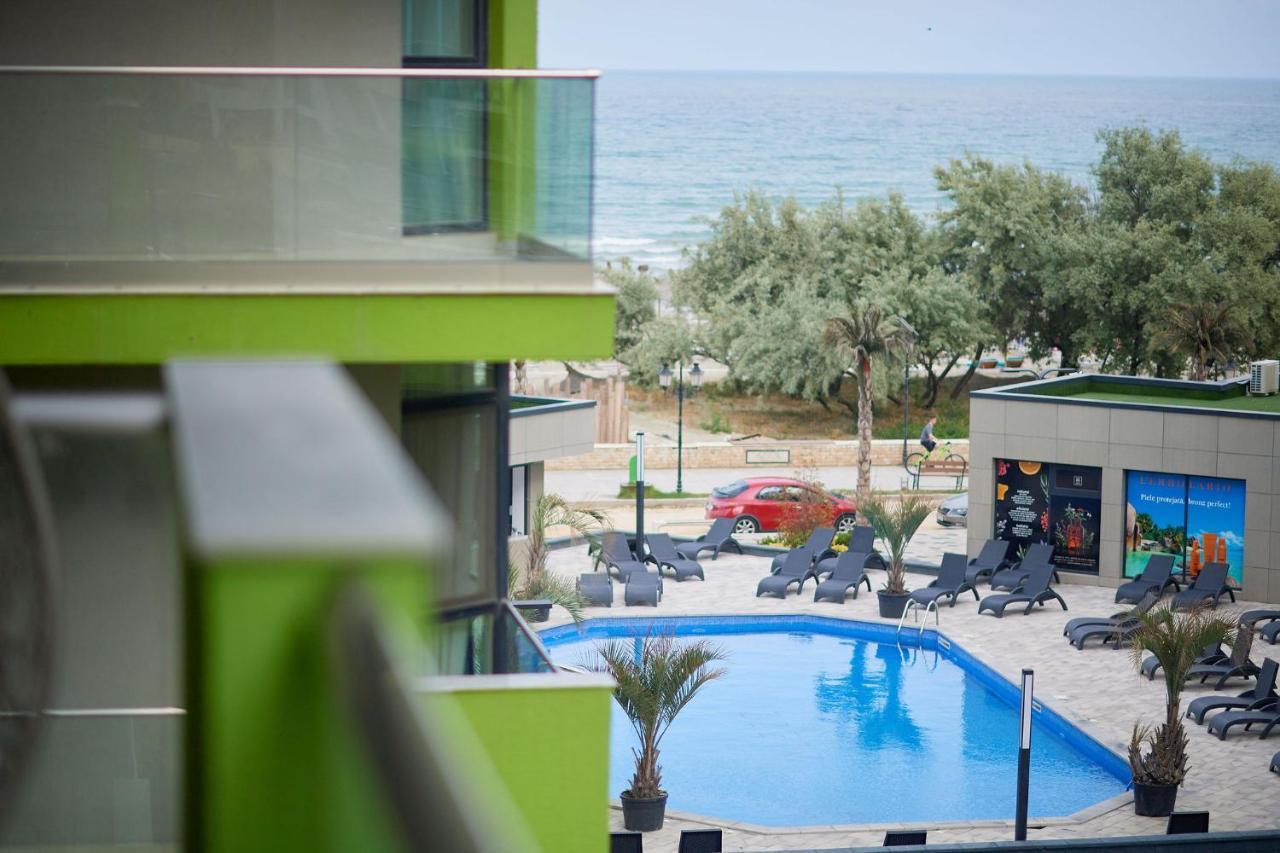 Sea La Vie 2Br Apt Spa N Pool Beach Resort Năvodari Екстериор снимка