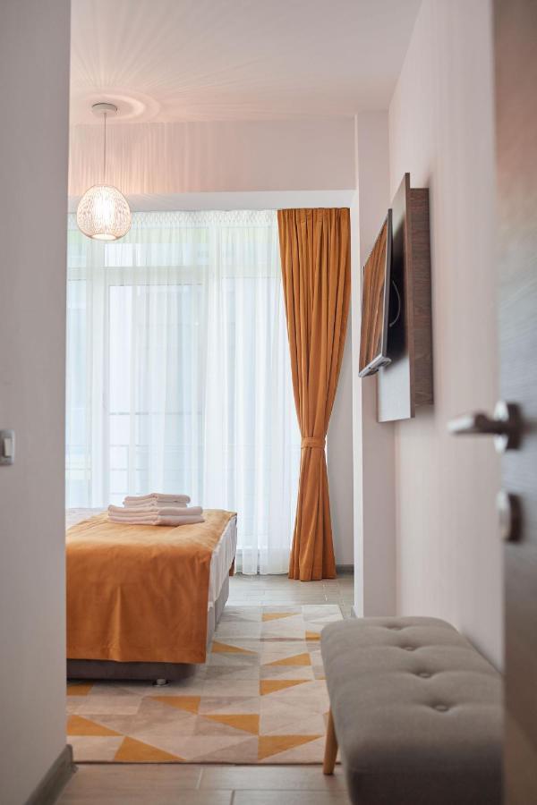 Sea La Vie 2Br Apt Spa N Pool Beach Resort Năvodari Екстериор снимка